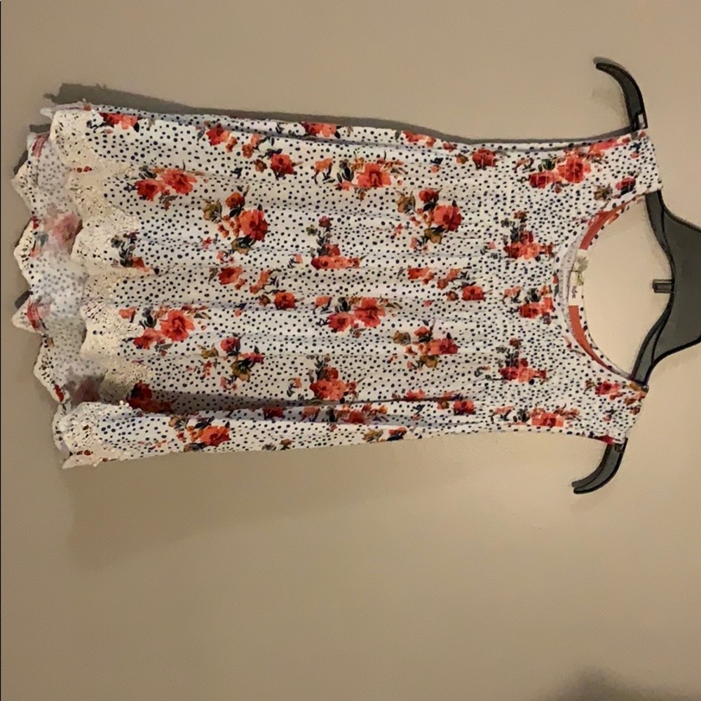 Rewind women’s tank floral lace sz lg
